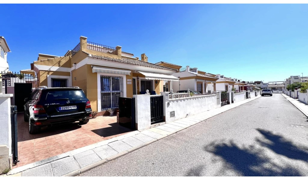 Resale - Detached Villa - Entre Naranjos