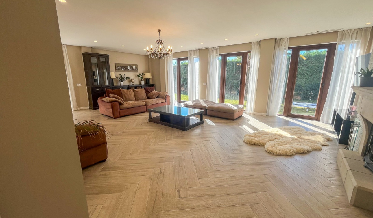 Resale - Detached Villa - Finestrat - Balcon sierra cortina