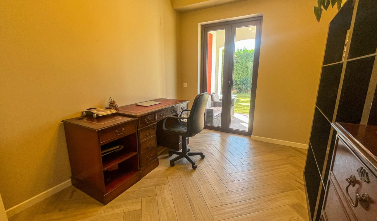 Resale - Detached Villa - Finestrat - Balcon sierra cortina