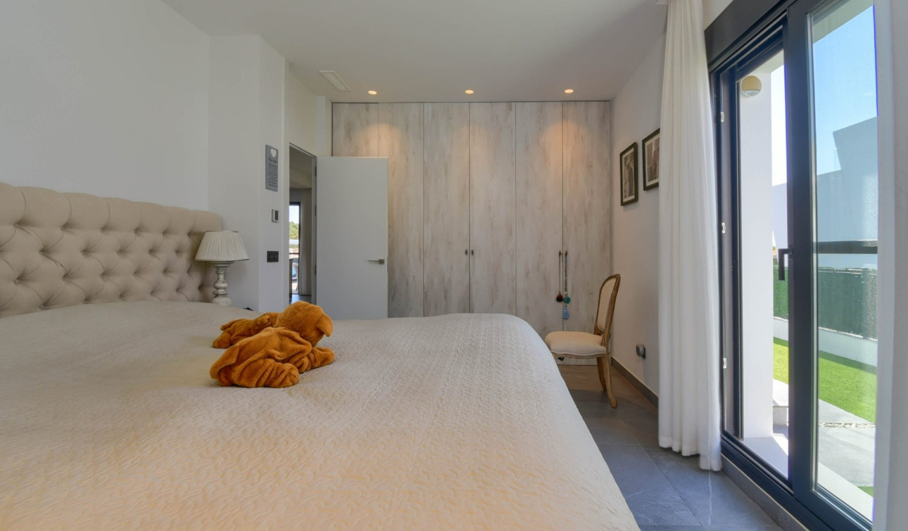 Resale - Detached Villa - Finestrat