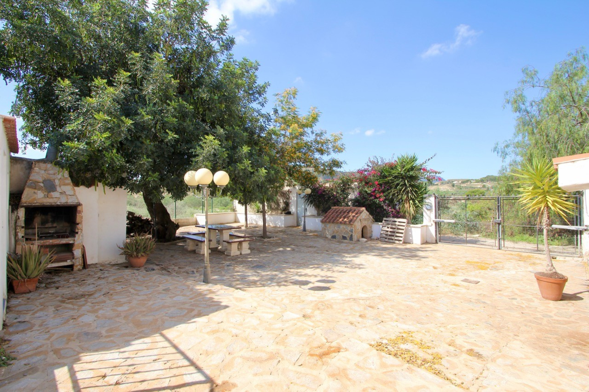 Resale - Detached Villa - Fortuna
