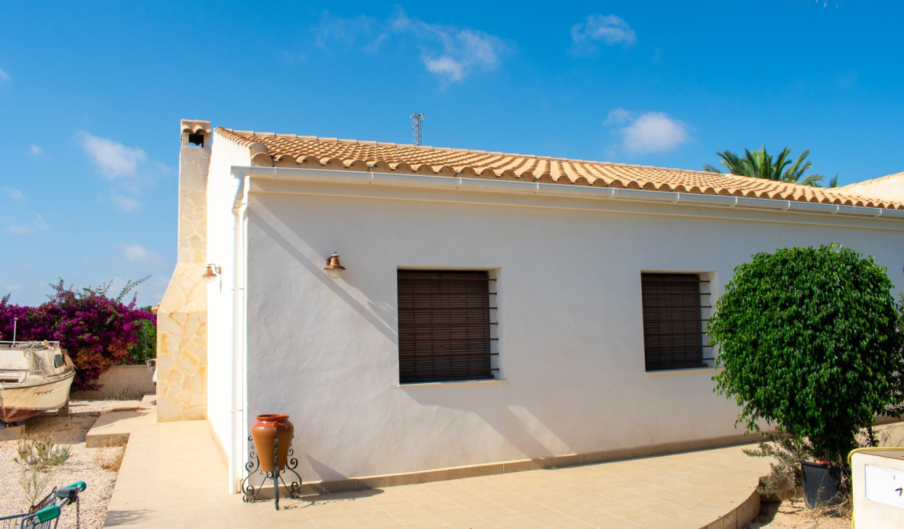 Resale - Detached Villa - Guardamar del Segura - El Raso
