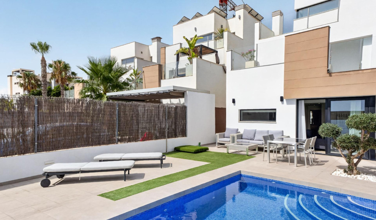 Resale - Detached Villa - Guardamar del Segura - EL RASO