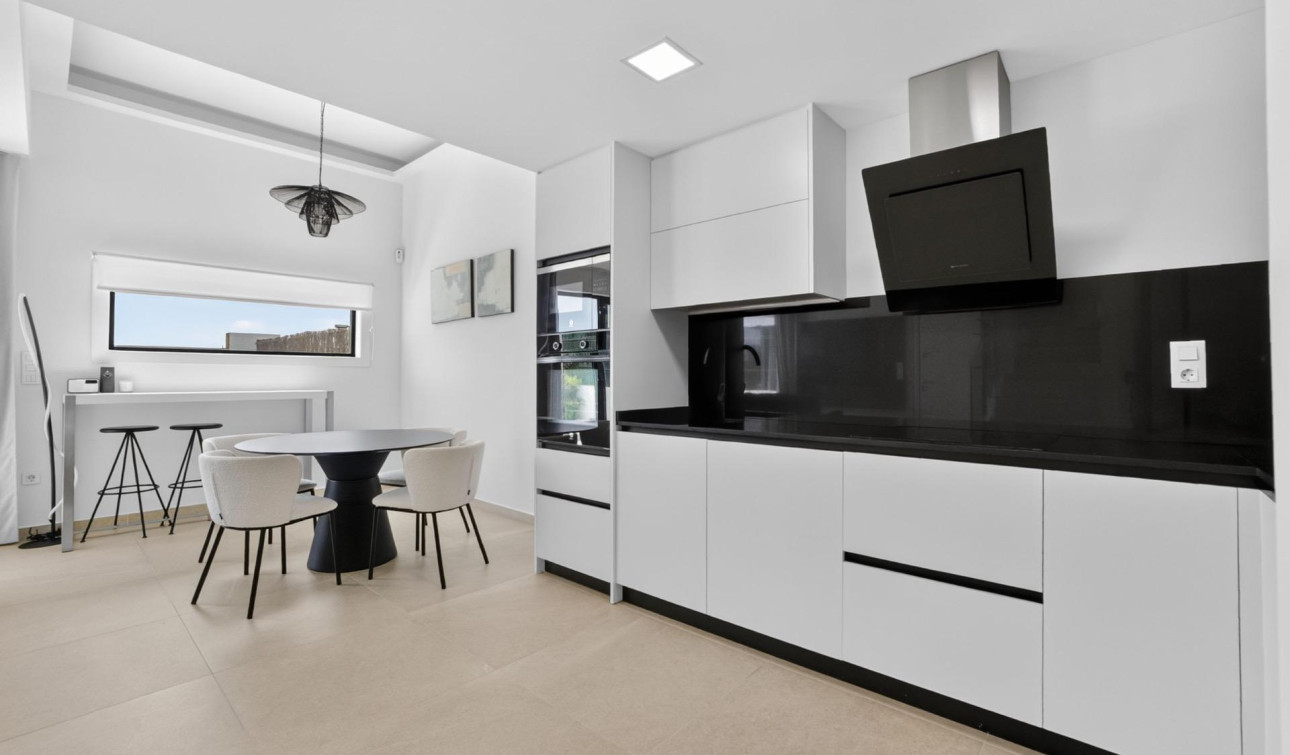 Resale - Detached Villa - Guardamar del Segura - EL RASO