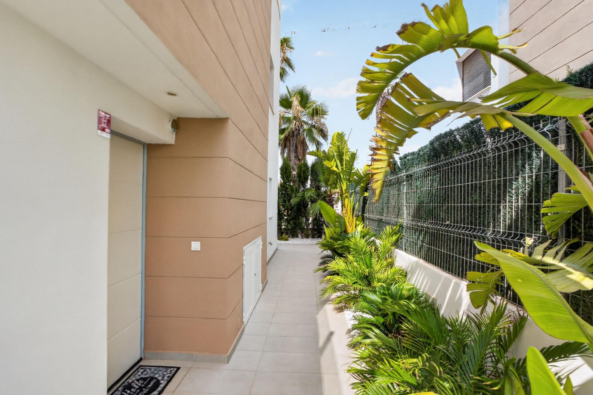 Resale - Detached Villa - Guardamar del Segura - EL RASO