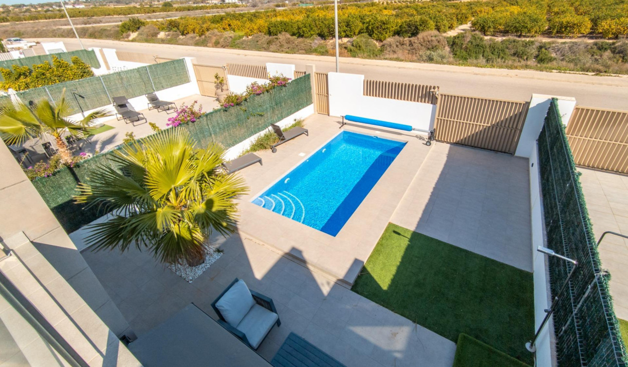 Resale - Detached Villa - Guardamar del Segura - EL RASO