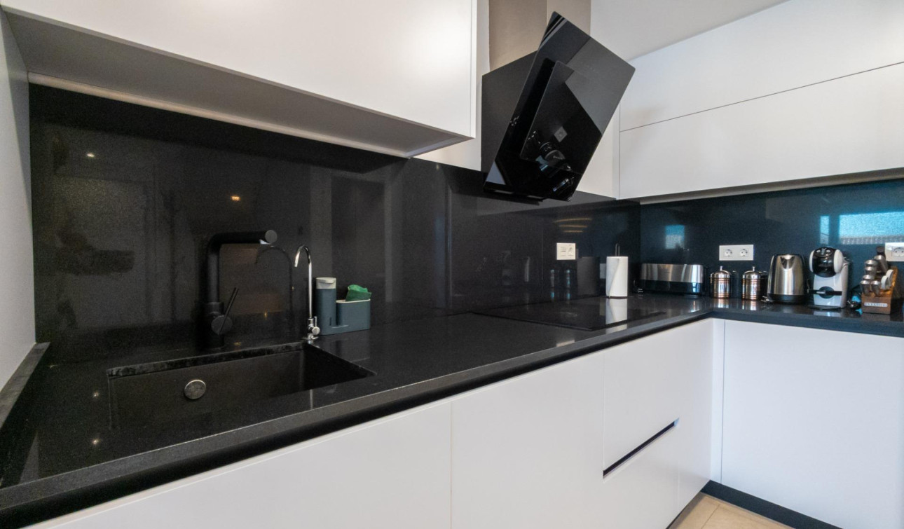 Resale - Detached Villa - Guardamar del Segura - EL RASO