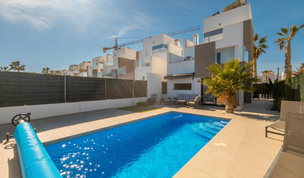 Resale - Detached Villa - Guardamar del Segura - EL RASO