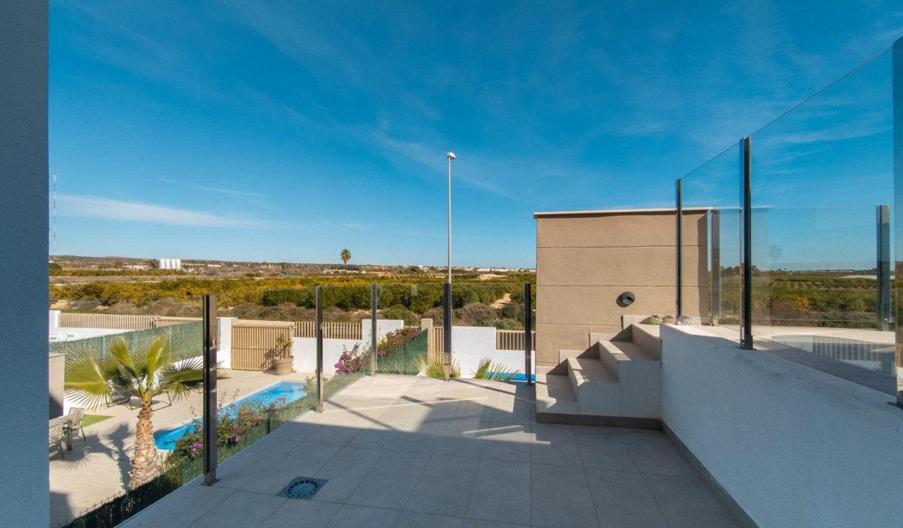 Resale - Detached Villa - Guardamar del Segura - EL RASO
