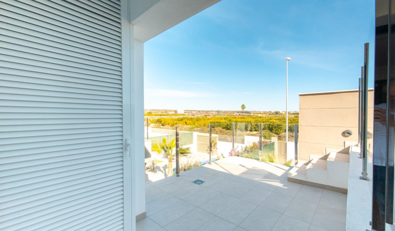 Resale - Detached Villa - Guardamar del Segura - EL RASO