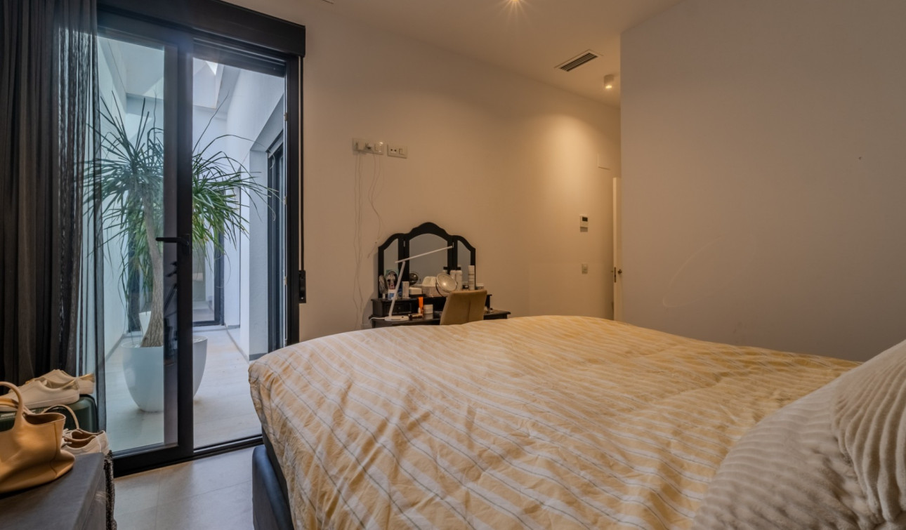 Resale - Detached Villa - Guardamar del Segura - Urbanizaciones