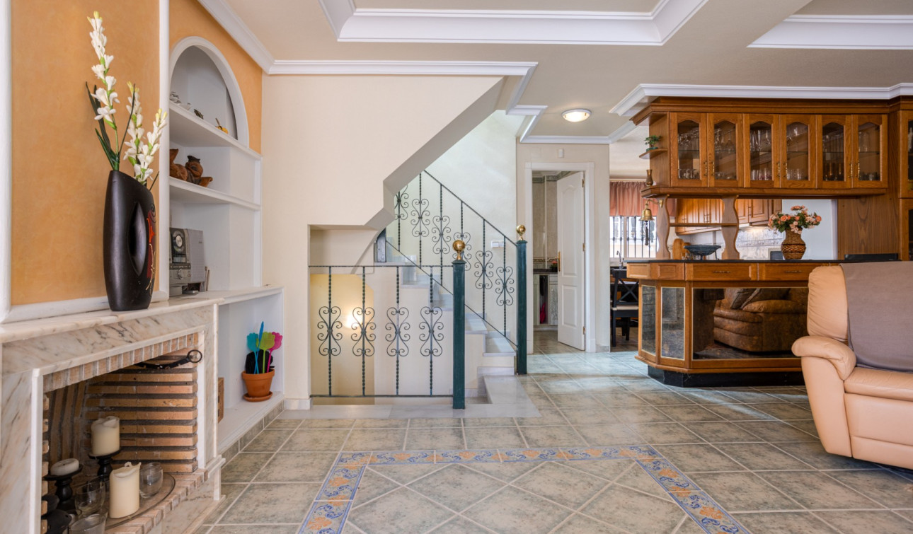 Resale - Detached Villa - Guardamar del Segura