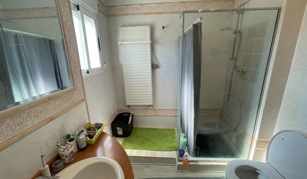 Resale - Detached Villa - Guardamar del Segura