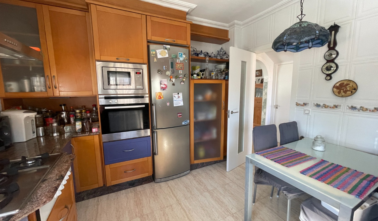 Resale - Detached Villa - Guardamar del Segura