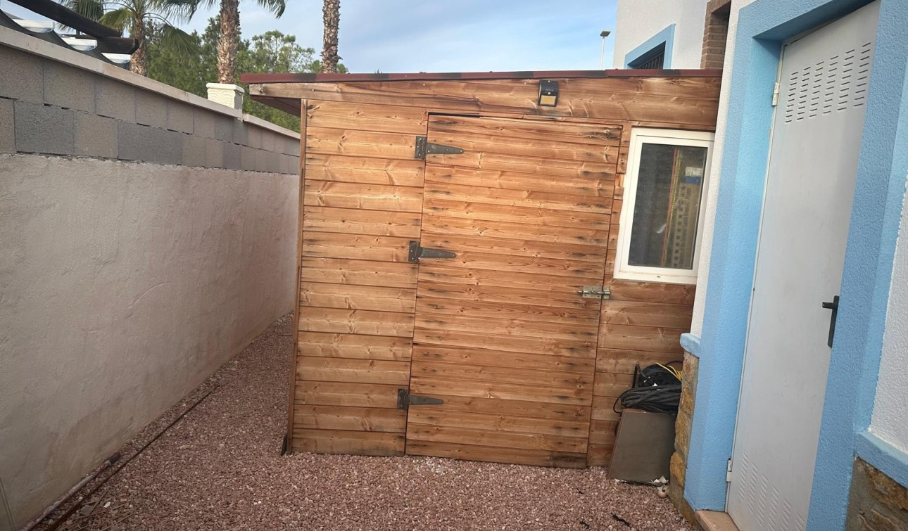 Resale - Detached Villa - Hondón de las Nieves - Urbaniz La Montañosa