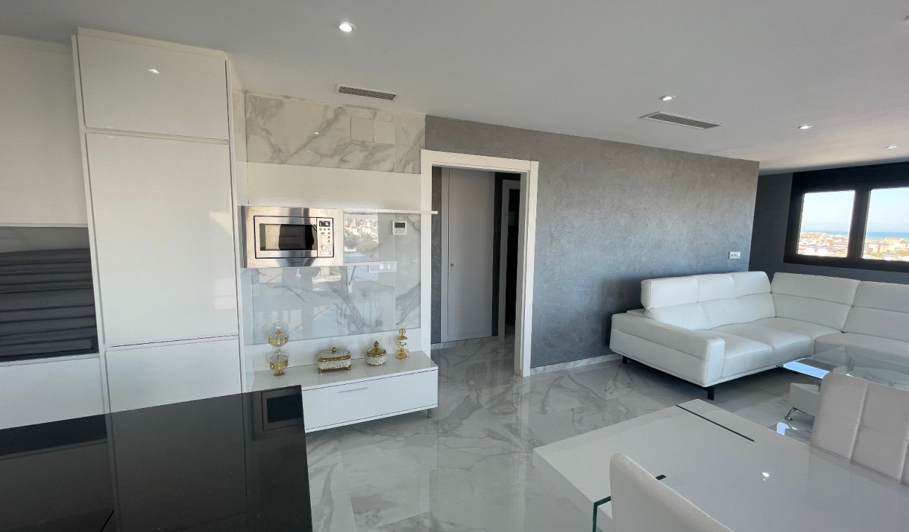 Resale - Detached Villa - La Mata