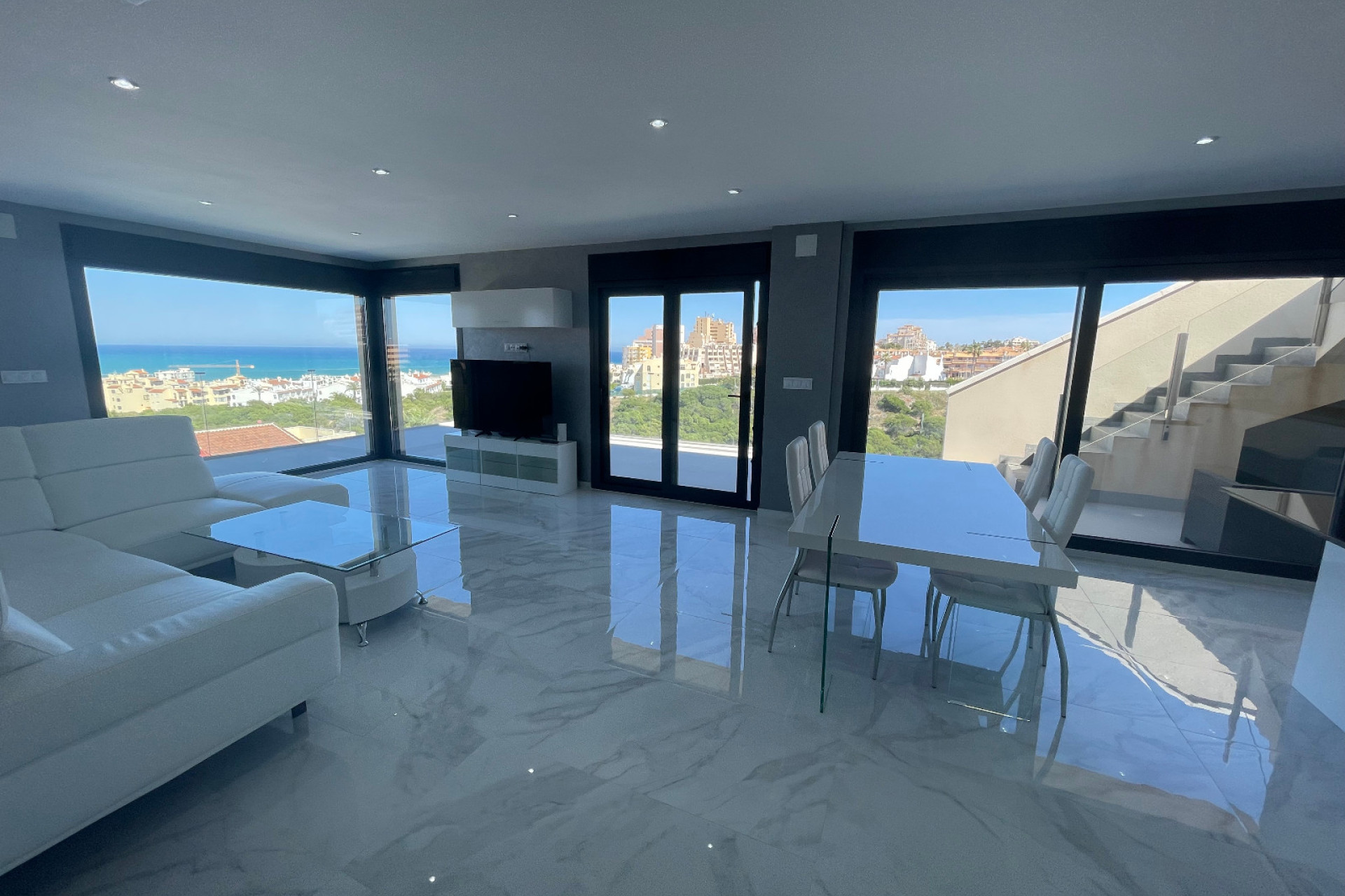 Resale - Detached Villa - La Mata