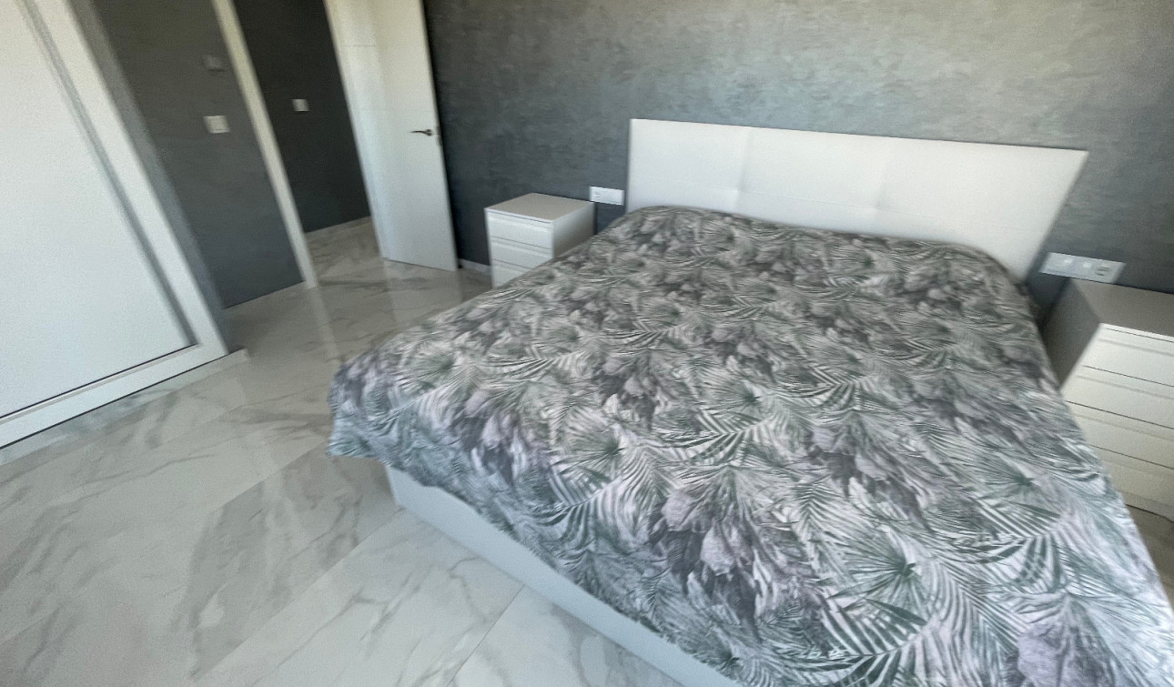 Resale - Detached Villa - La Mata