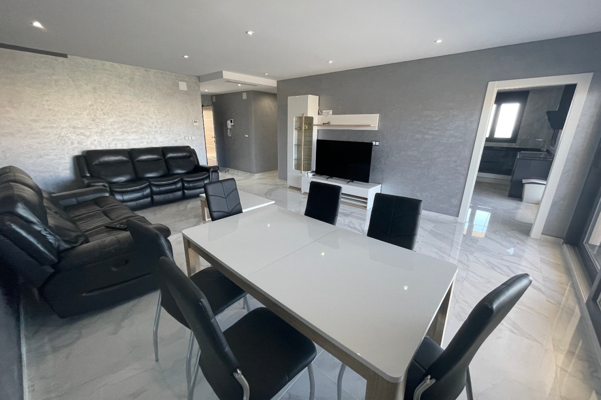 Resale - Detached Villa - La Mata