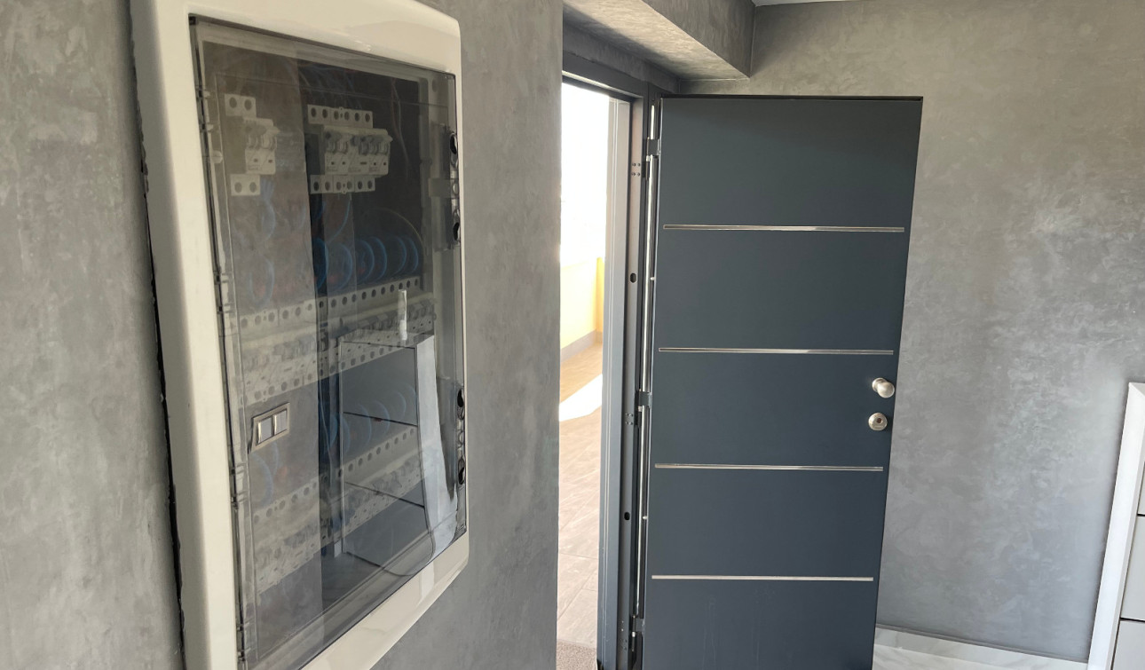 Resale - Detached Villa - La Mata