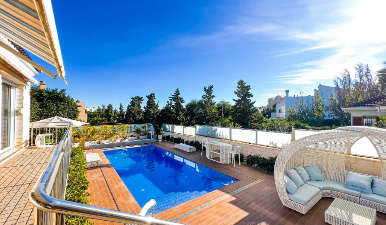 Resale - Detached Villa - La Mata