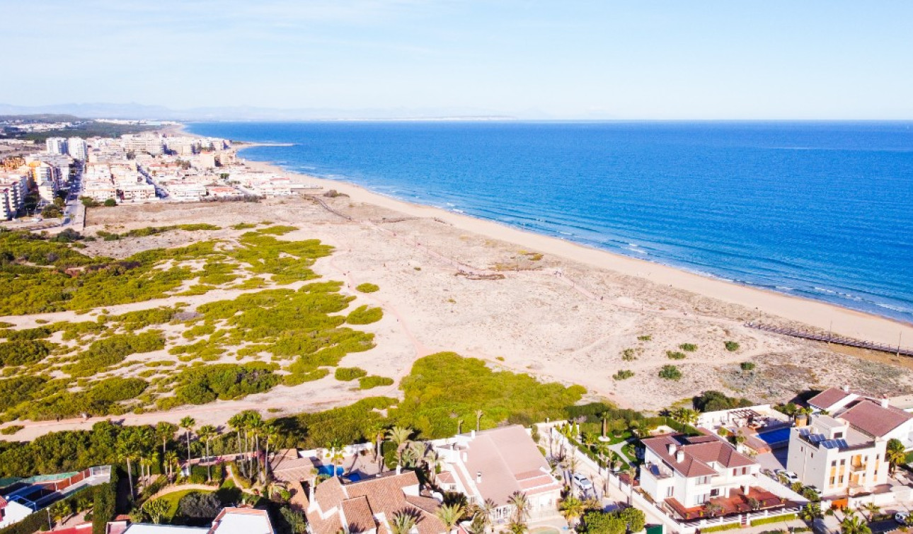 Resale - Detached Villa - La Mata