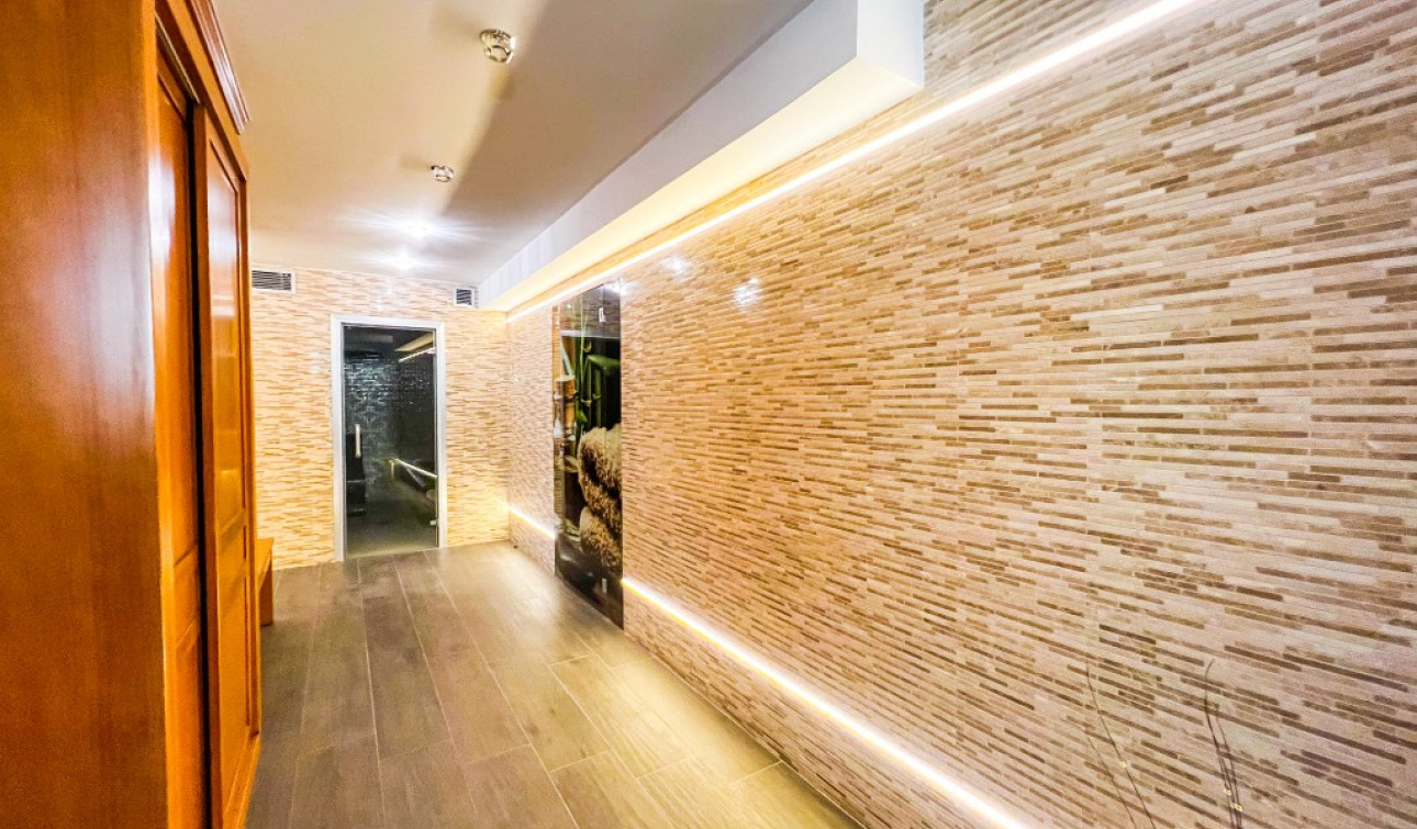 Resale - Detached Villa - La Mata
