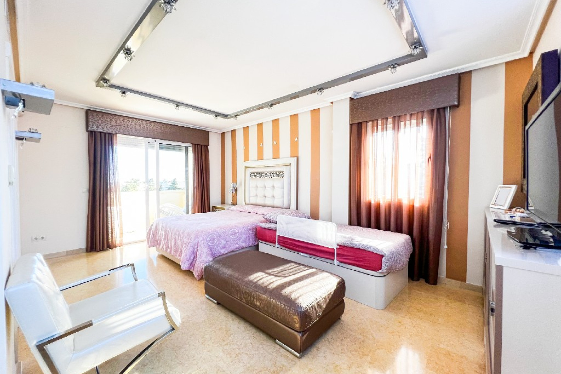 Resale - Detached Villa - La Mata