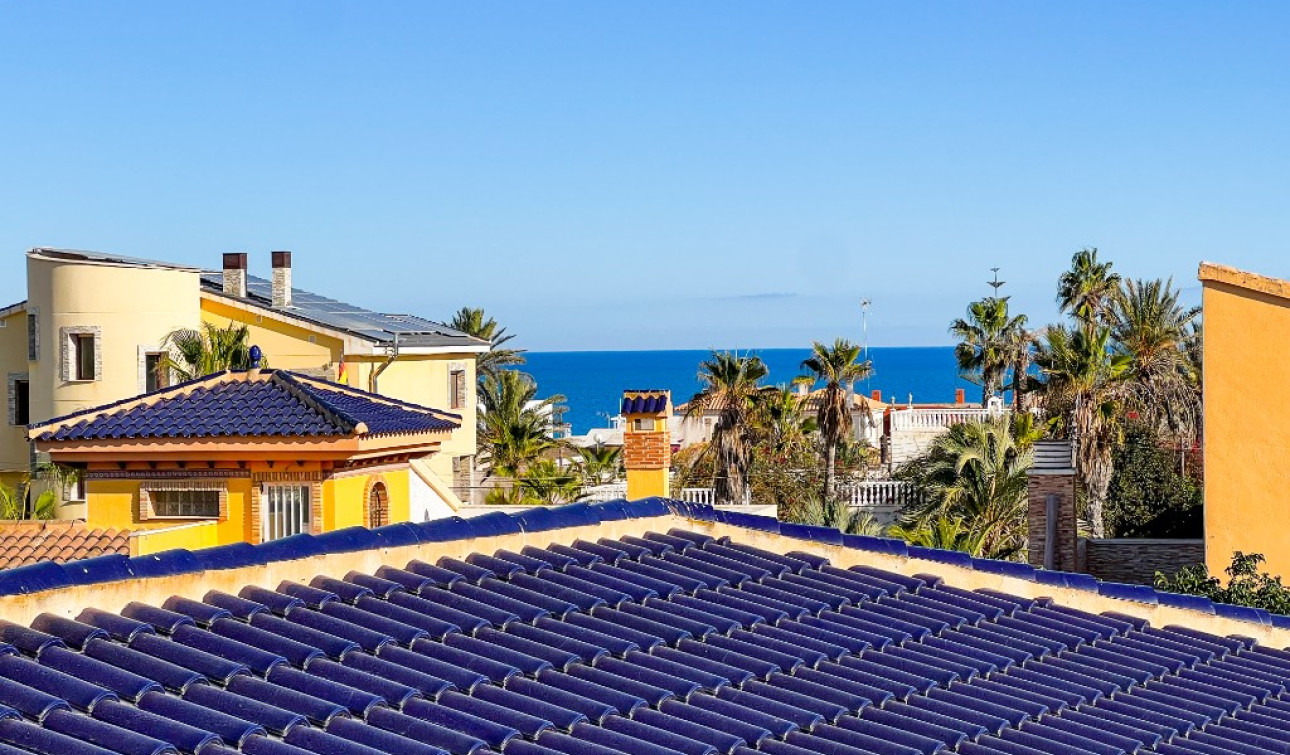 Resale - Detached Villa - La Mata