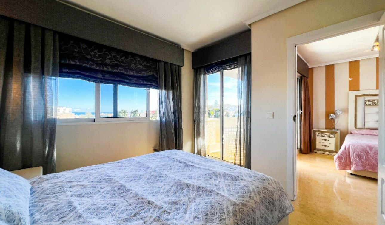Resale - Detached Villa - La Mata