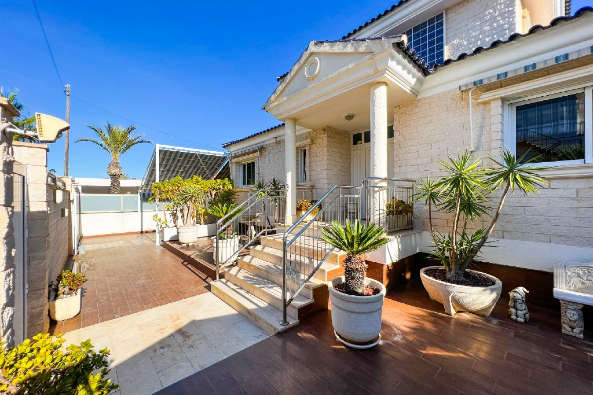 Resale - Detached Villa - La Mata