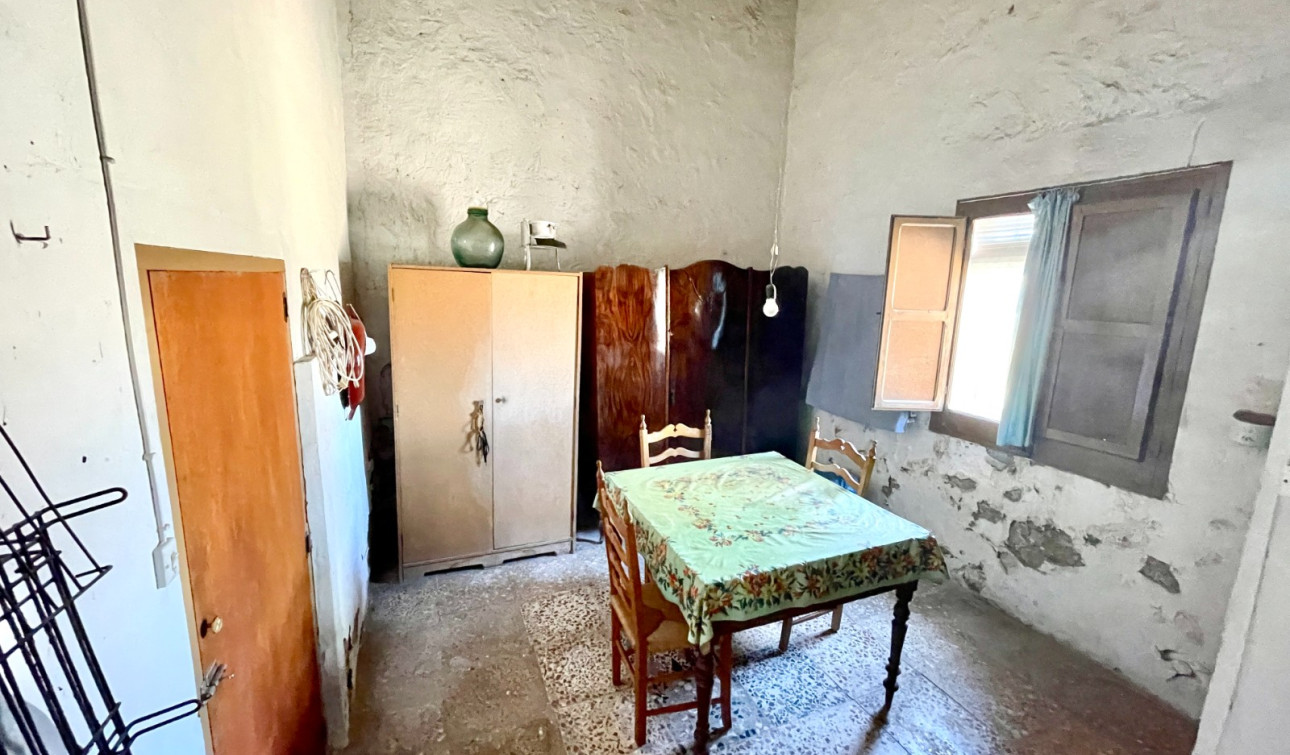 Resale - Detached Villa - La Romana - Villas de la Romana