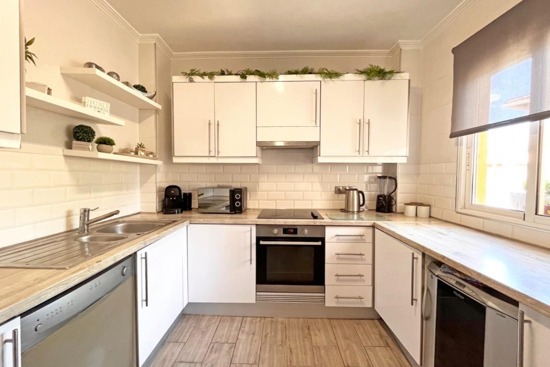 Resale - Detached Villa - La Zenia