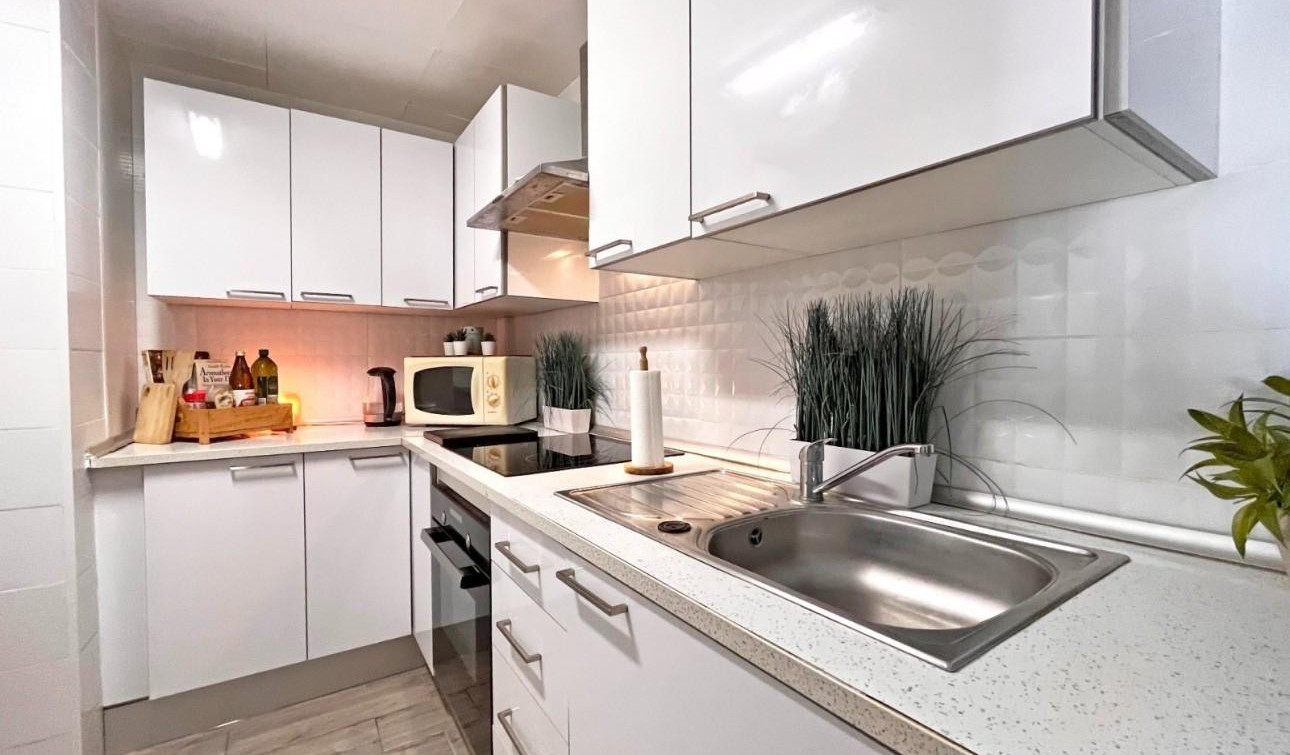 Resale - Detached Villa - La Zenia