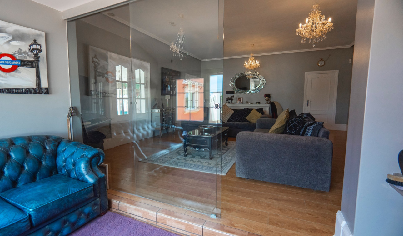 Resale - Detached Villa - Las Heredades - Heredades