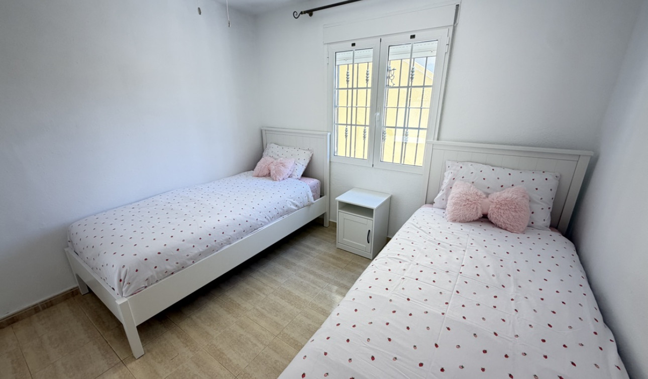 Resale - Detached Villa - Las Ramblas - Las Ramblas Golf