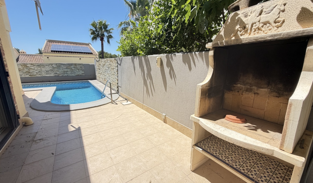 Resale - Detached Villa - Las Ramblas - Las Ramblas Golf