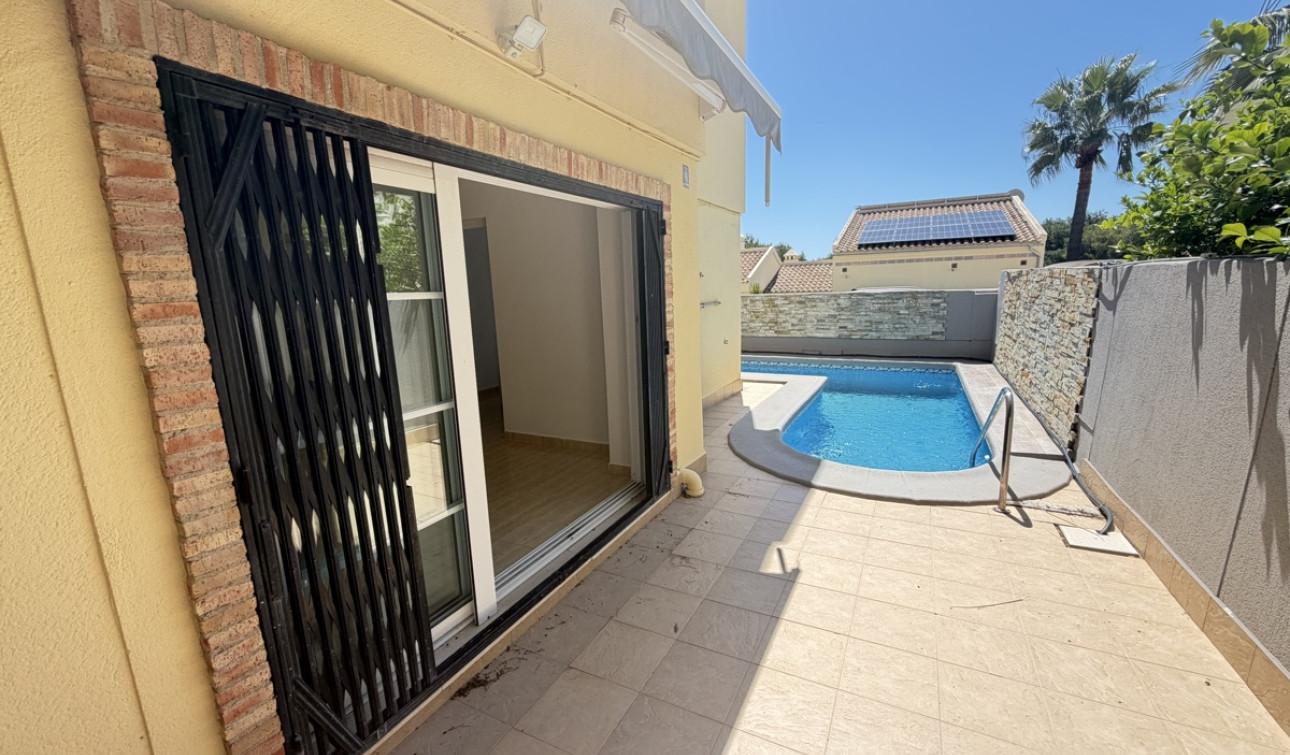 Resale - Detached Villa - Las Ramblas - Las Ramblas Golf