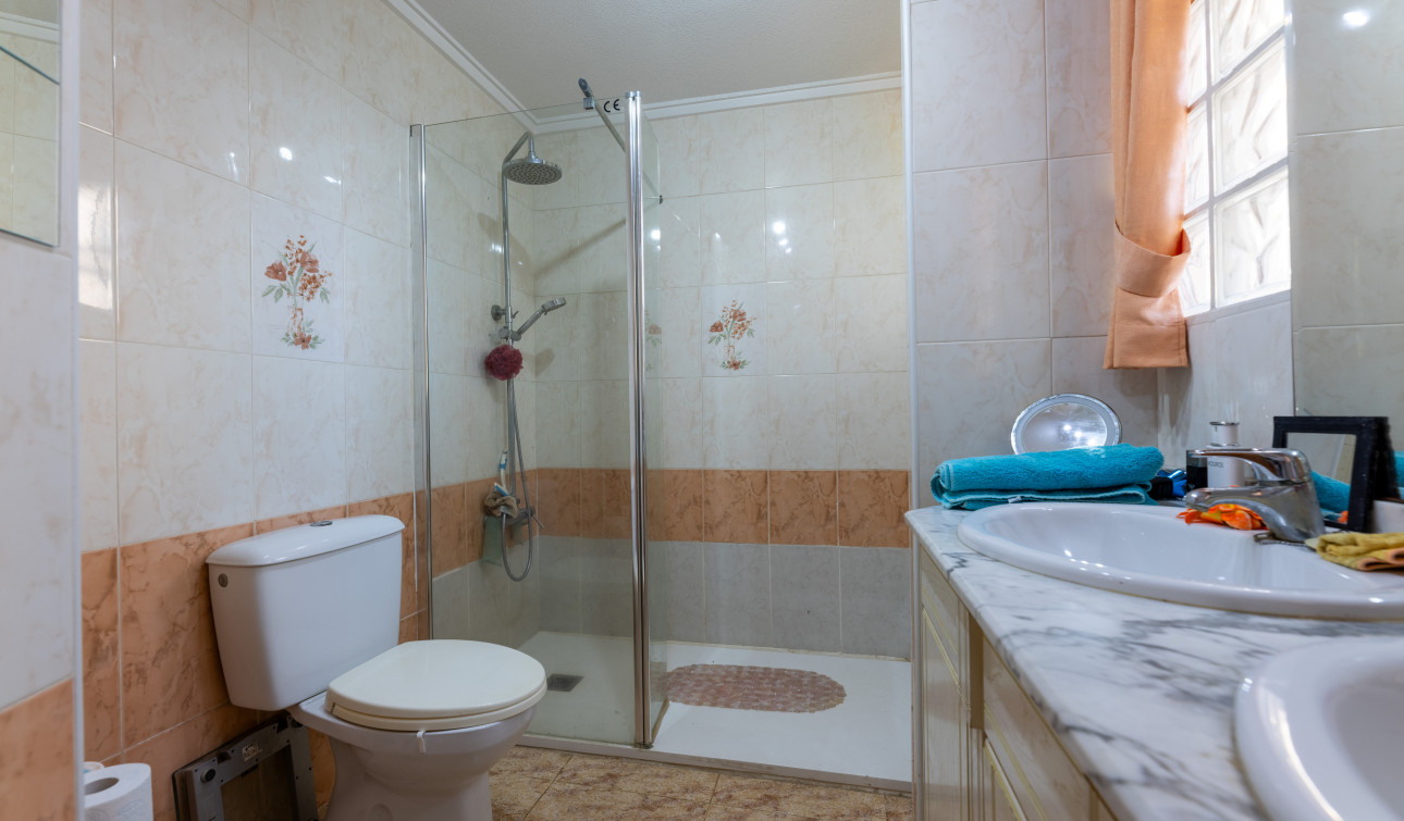 Resale - Detached Villa - Los Altos