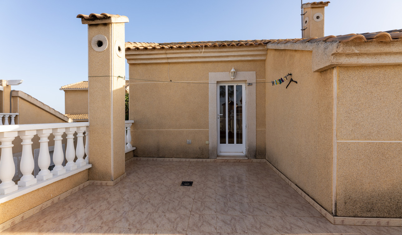 Resale - Detached Villa - Los Altos