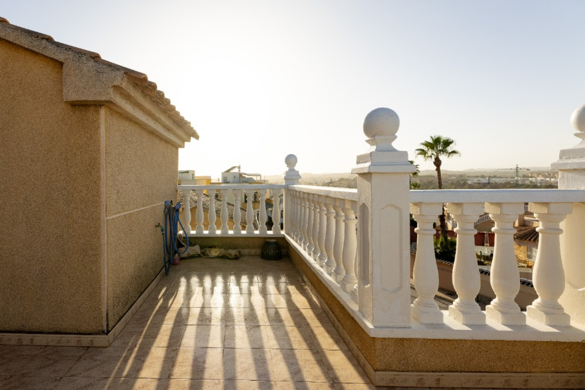 Resale - Detached Villa - Los Altos