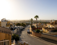 Resale - Detached Villa - Los Altos