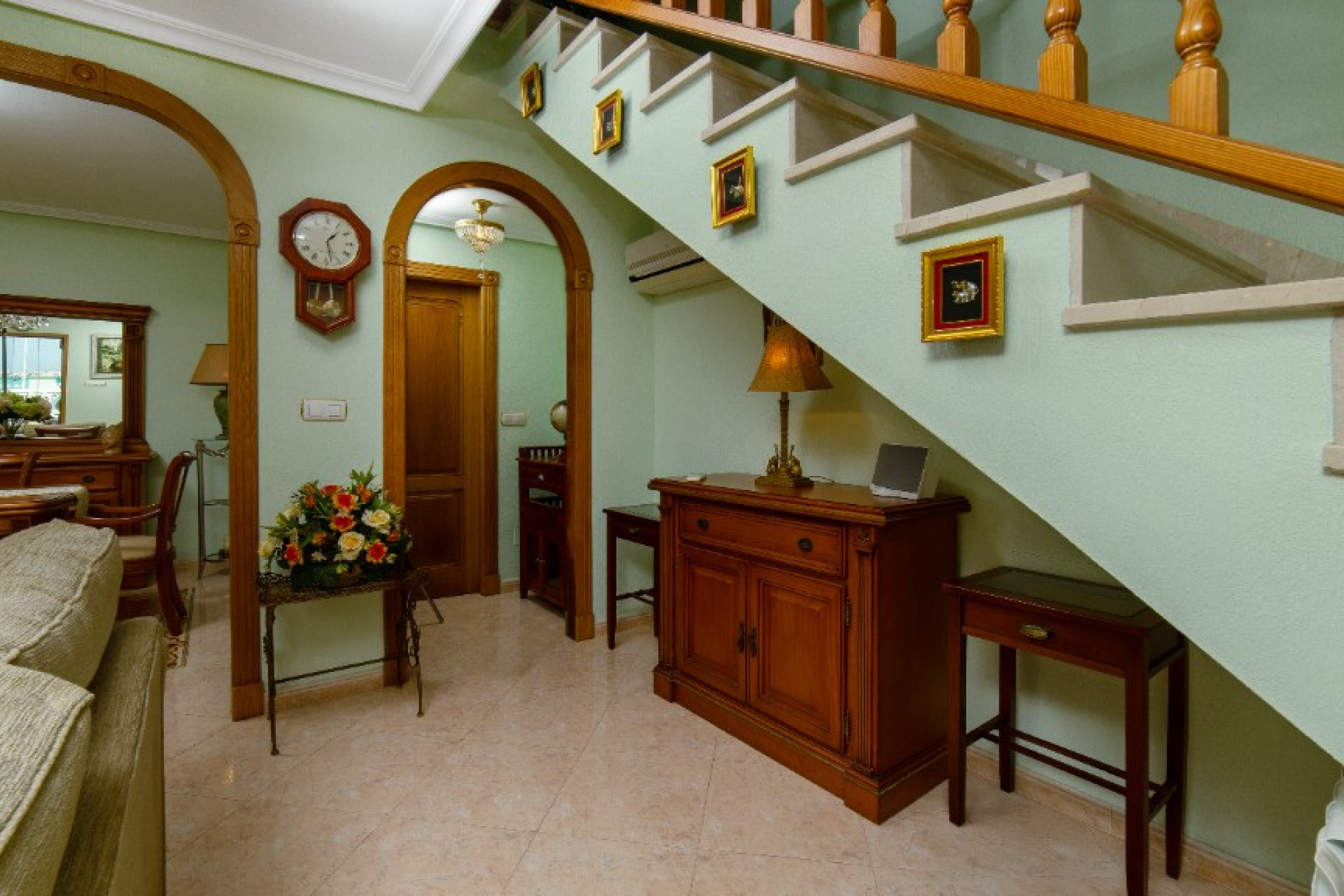 Resale - Detached Villa - Los Altos