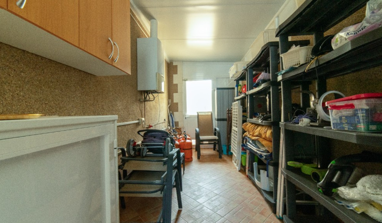 Resale - Detached Villa - Los Altos