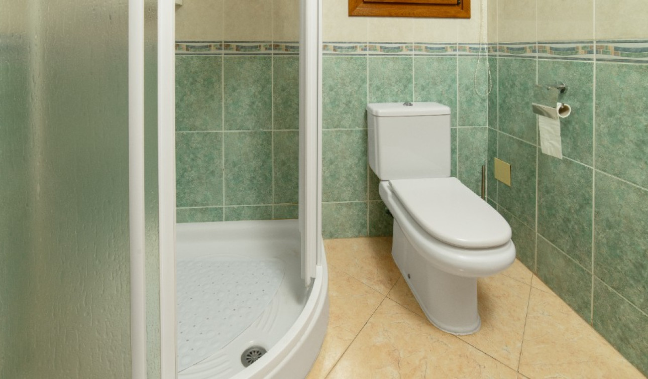 Resale - Detached Villa - Los Altos