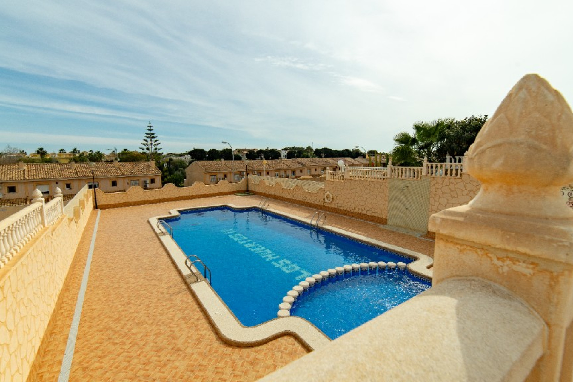 Resale - Detached Villa - Los Altos
