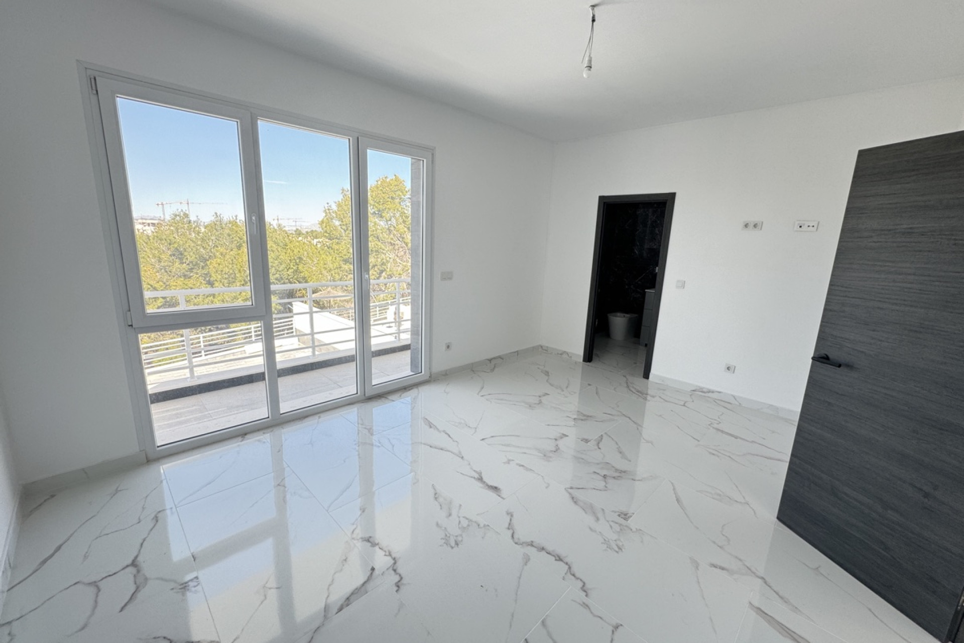 Resale - Detached Villa - Los Balcones