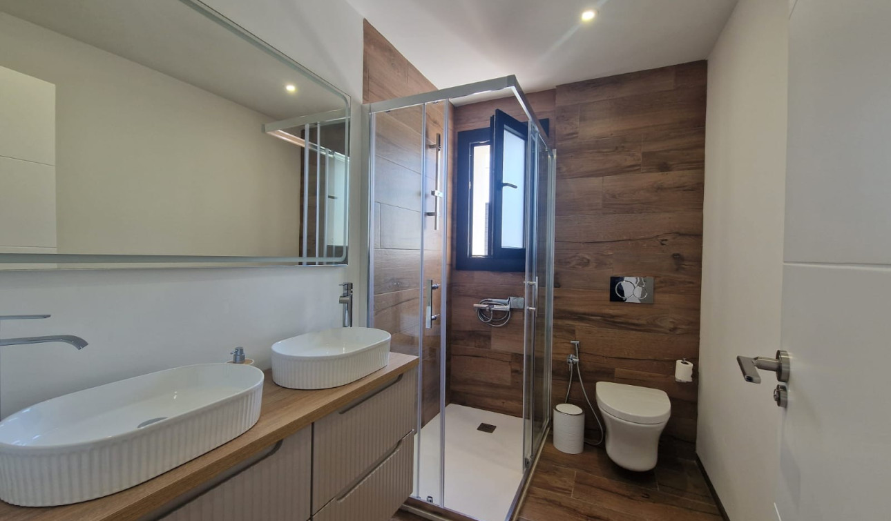 Resale - Detached Villa - Los Balcones