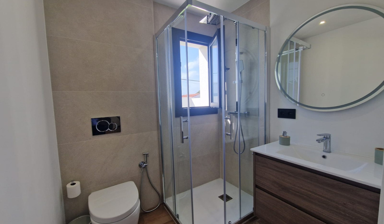 Resale - Detached Villa - Los Balcones