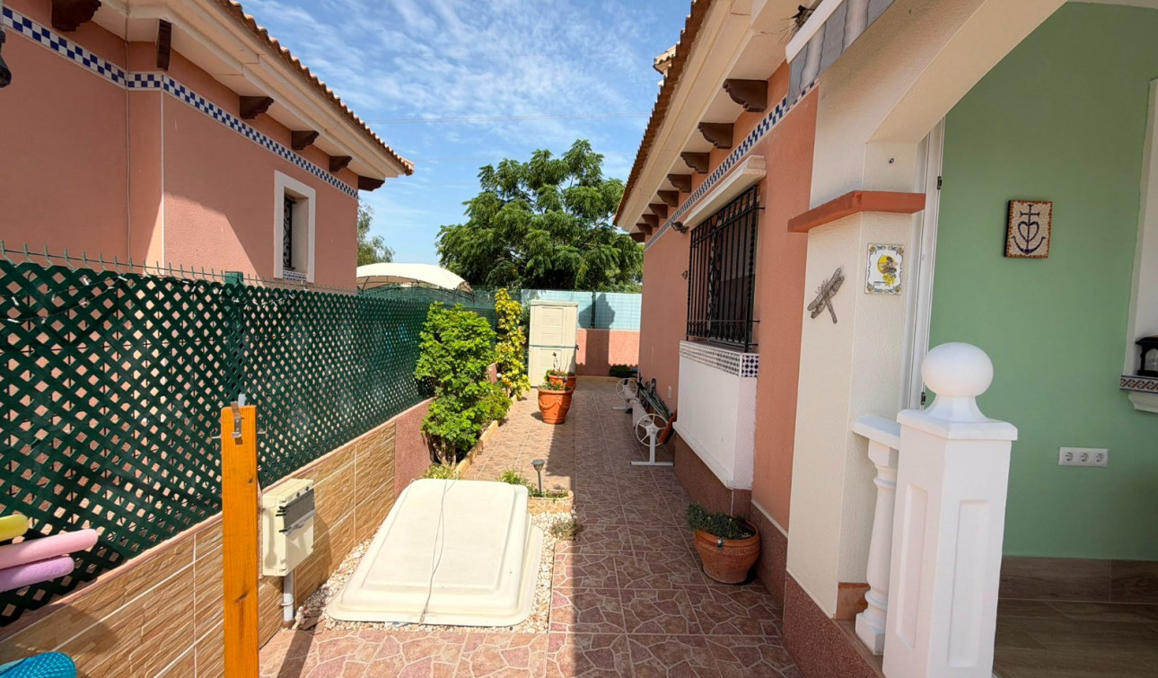 Resale - Detached Villa - Los Montesinos - La Herrada